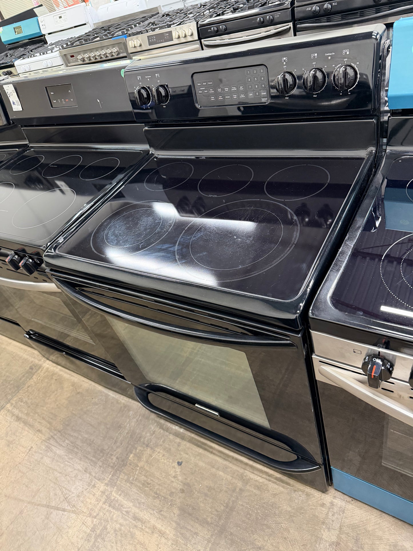 KERS206XSS30" Freestanding Electric Range with 5 Radiant Elements, 5.8 cu. ft. Self-Cleaning and Convection Oven