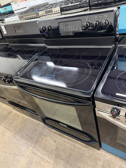 KERS206XSS30" Freestanding Electric Range with 5 Radiant Elements, 5.8 cu. ft. Self-Cleaning and Convection Oven