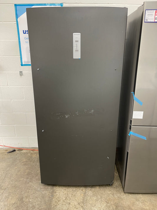 Frigidaire 20 Cu. Ft. Garage Ready Upright Freezer
FFUE2024AN