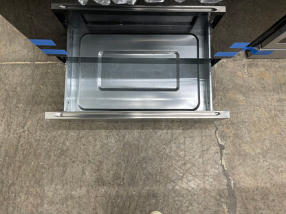 Frigidaire 30" Freestanding Gas Range in Stainless Steel