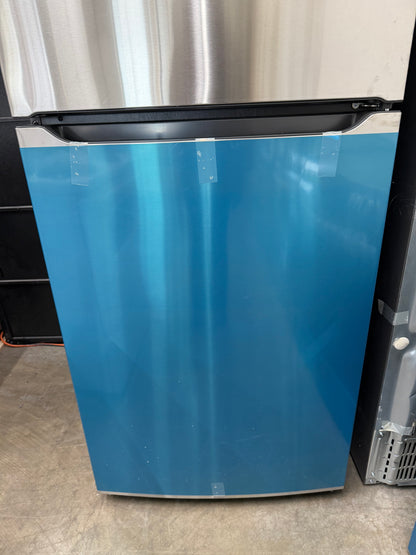 Frigidaire  20.0 cu. ft. Top Freezer Refrigerator in Stainless Steel