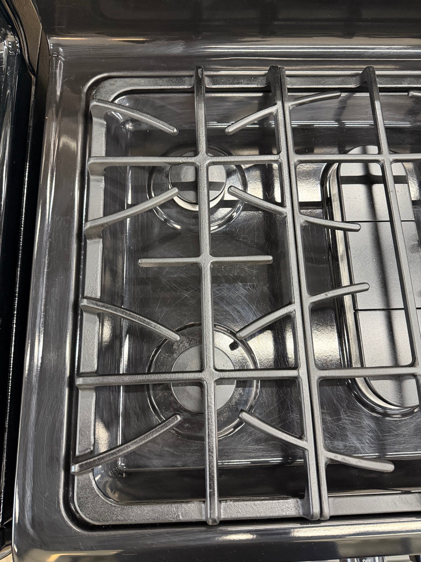 Kenmore Freestanding 5-Burners Gas Range in Stainless Steel- Model # 790.7140