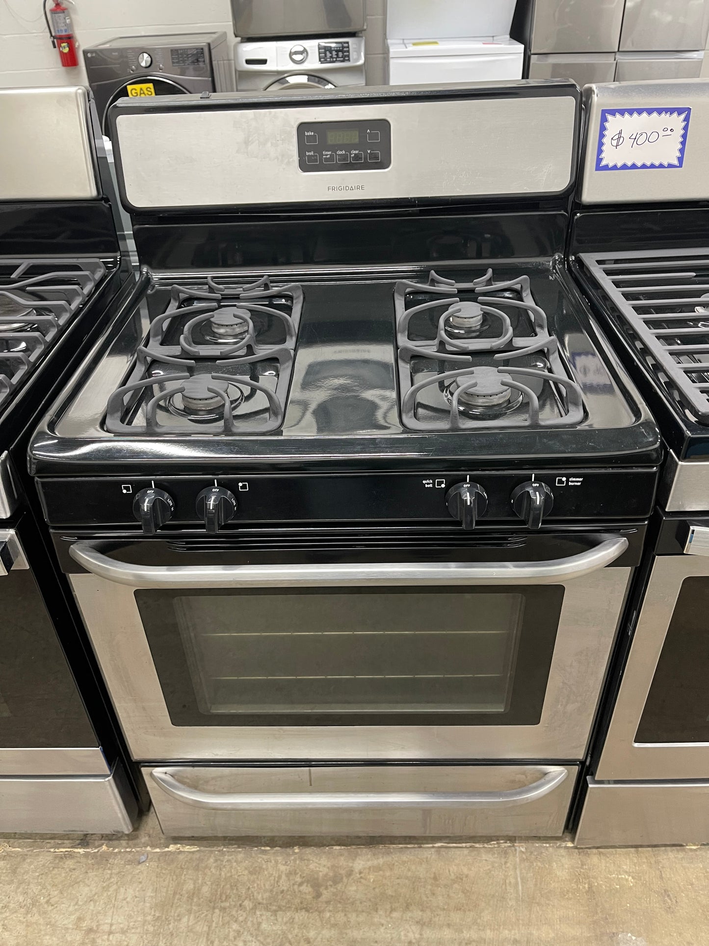 Frigidaire 30" Freestanding Gas Range in Stainless Steel