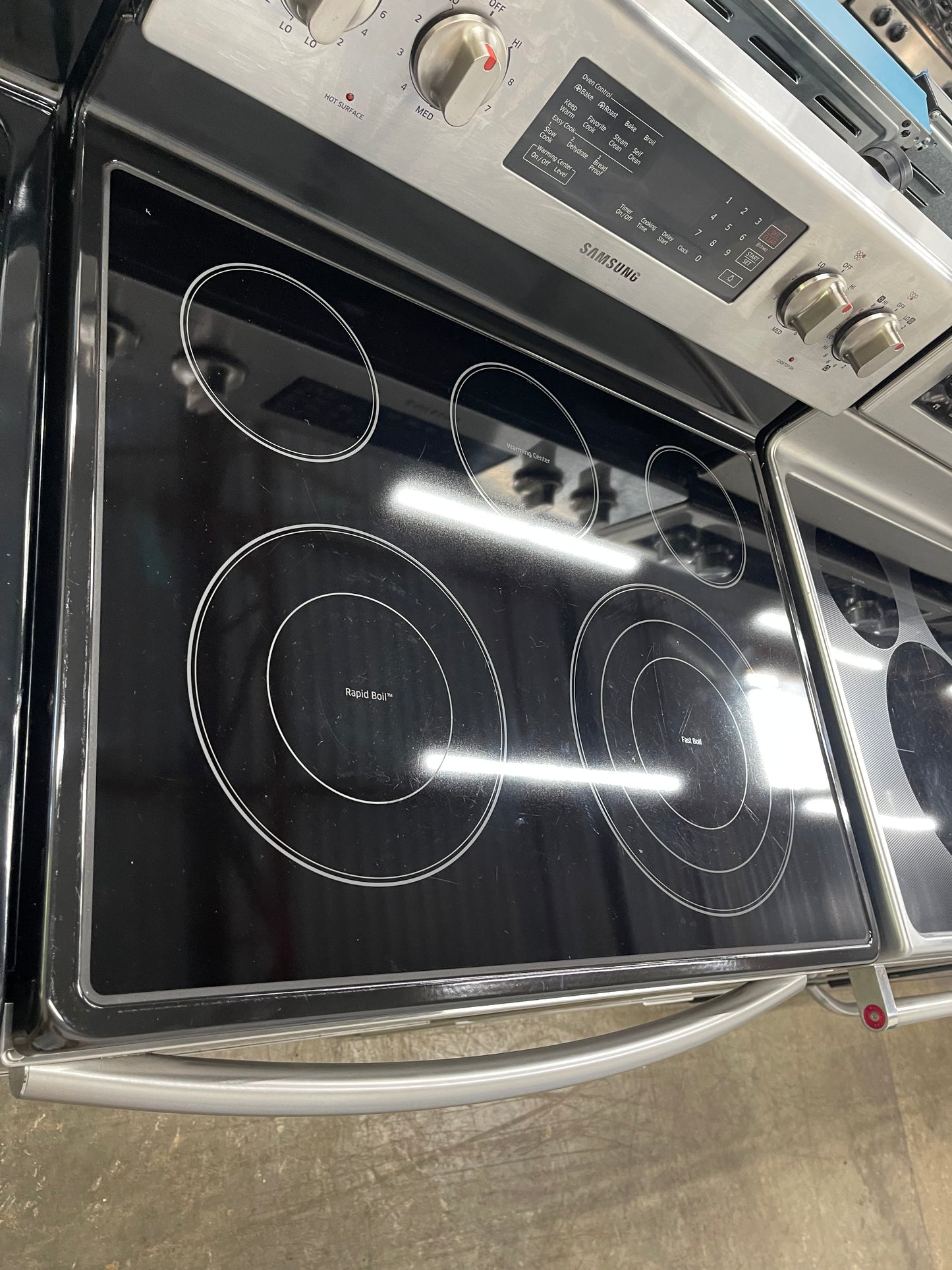 Samsung Electric Range in Stainless Steel