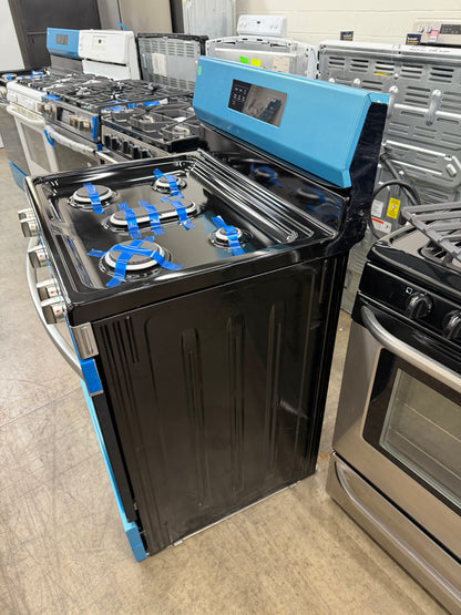 Frigidaire 30-in 5 Burners 5.1-cu ft Air Fry Convection Oven Freestanding Gas Range in Stainless Steel-Model #FCRG3083AS