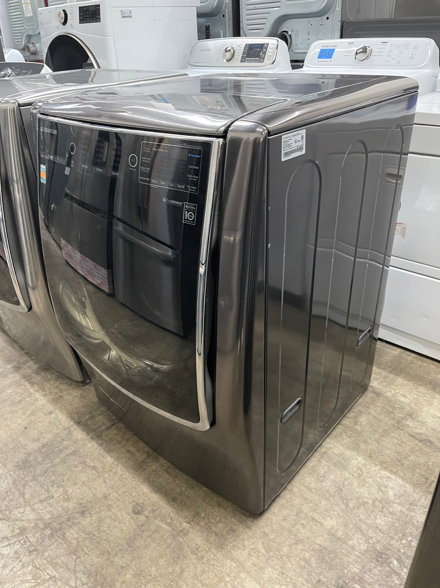 LG Signature TurboWash Series  WM9500HKA
30 Inch Front Load Smart Washer with 5.8 cu. ft. Capacity, LoDecibel Operation, TrueBalance System, SmartDiagnosis , ThinQTechnology, 14 Wash Cycles, Steam Cycle, Sanitize, TurboWash , Allergiene™, and ENERGY S