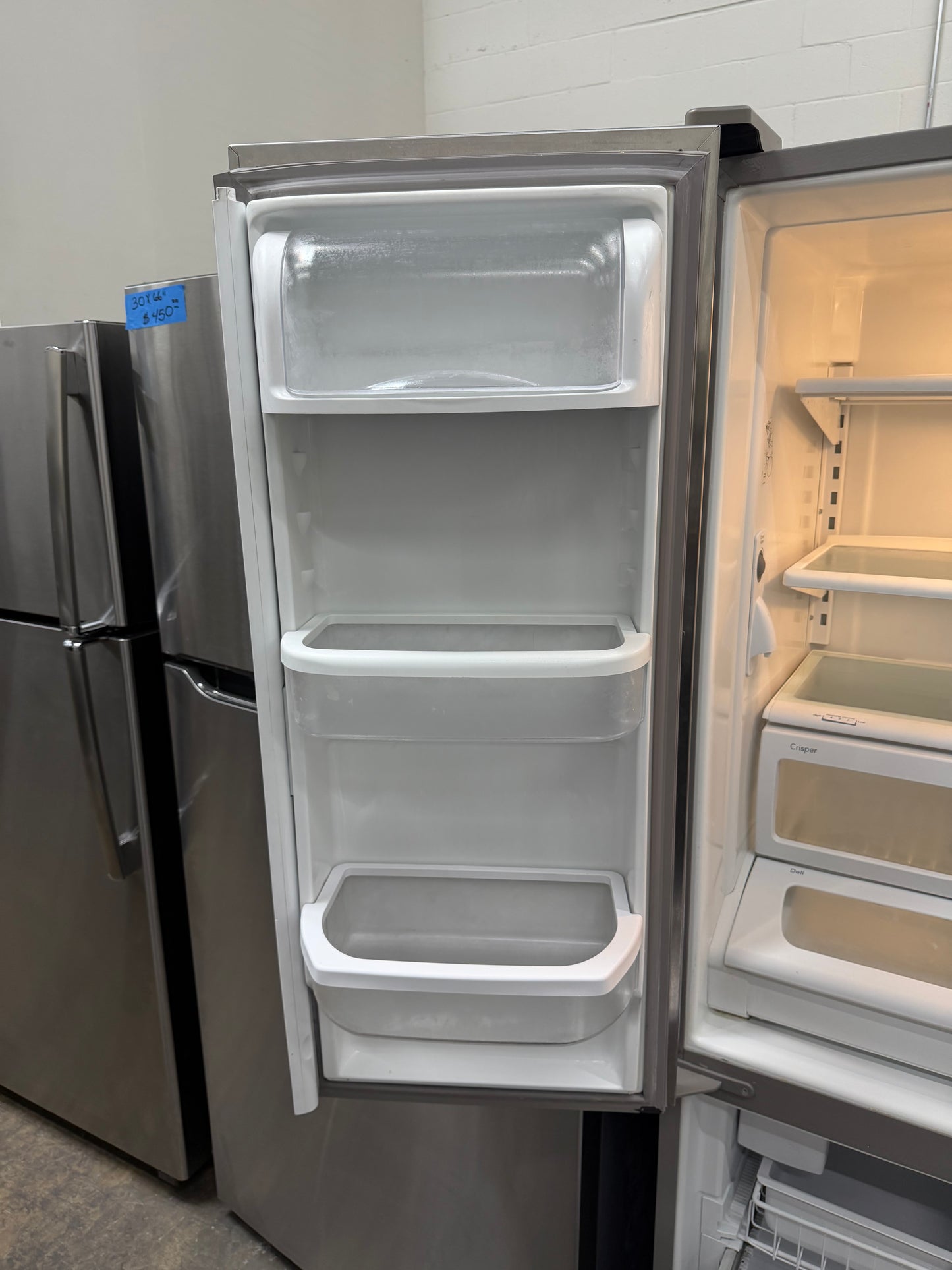 KitchenAid 20 Cu. Ft. Bottom Freezer Refrigerator – Stainless Steel
Model: KBFS20EVMS4
