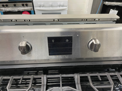 Frigidaire Professional 30-in 5 Burners 5.6-cu ft Self Cleaning Freestanding Gas Range in Stainless Steel-Model #FPGF3077QF