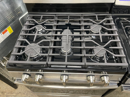 GE 30 in. 5.0 cu. ft. Freestanding Gas Range in Stainless Steel - Model: JGBS66REK3SS