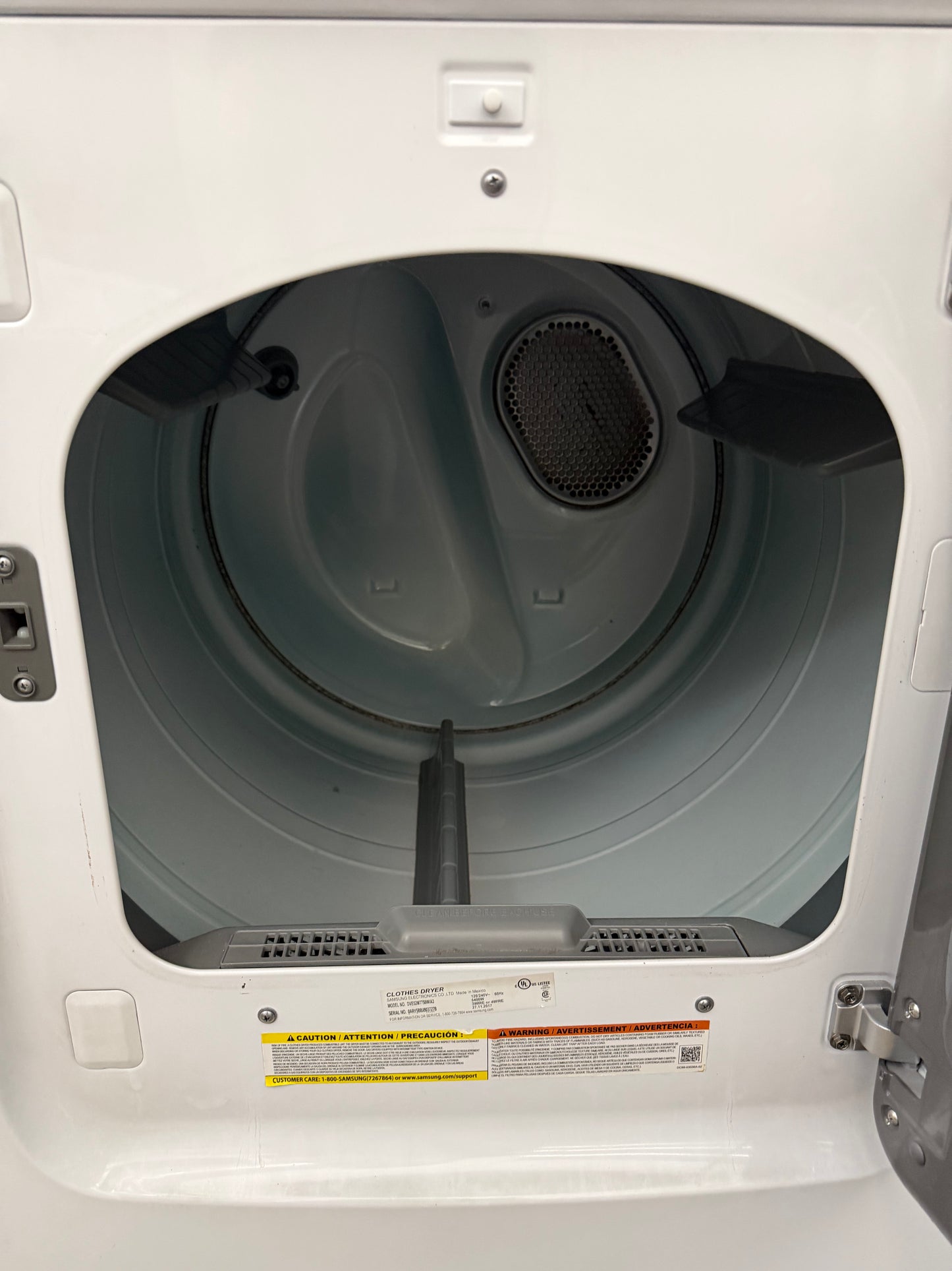 Samsung WA52M7750AW/A4 – 5.2 Cu. Ft. Top Load Washer and Samsung DVE52M7750W/A3 – 7.4 Cu. Ft. Electric Dryer
