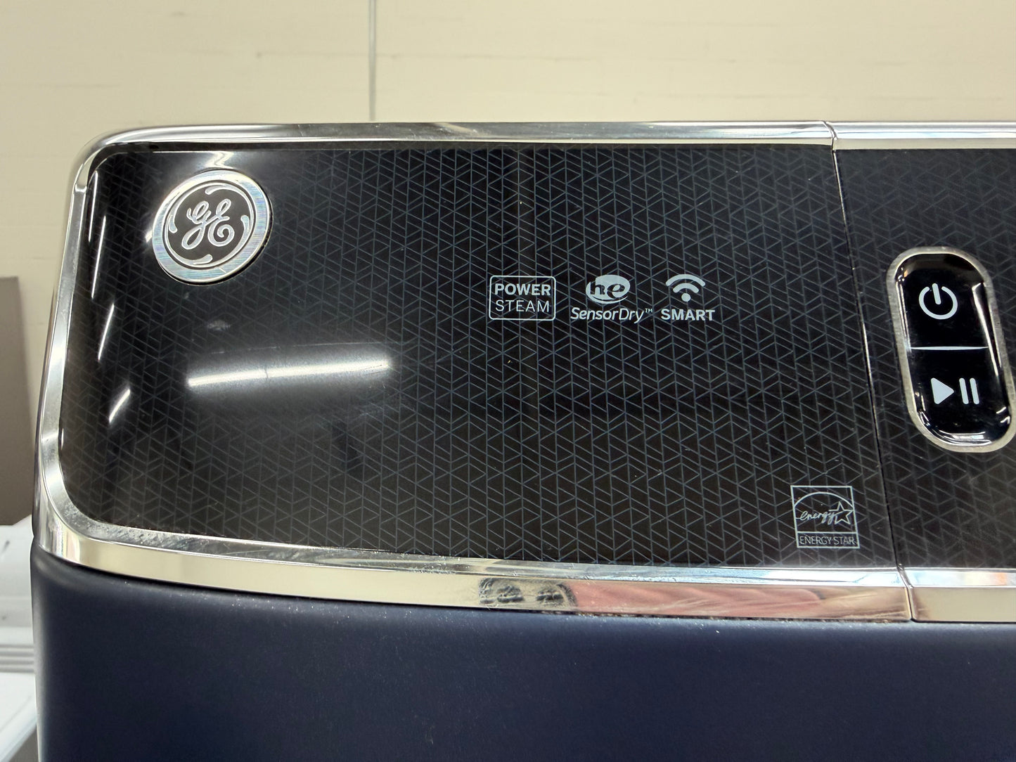 GE  GFW850SPNRS
28 Inch Front Load Smart Washer with 5.0 cu. ft. And GE  PFD87ESPVRS
28 Inch Smart Front Load Electric Dryer with 7.8 cu ft