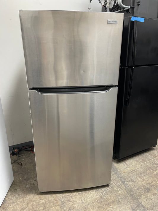 Frigidaire 20.0 Cu. Ft. Top Freezer Refrigerator in Stainless Steel