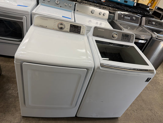 Samsung Top Load Washer and Electric Dryer Set in White
