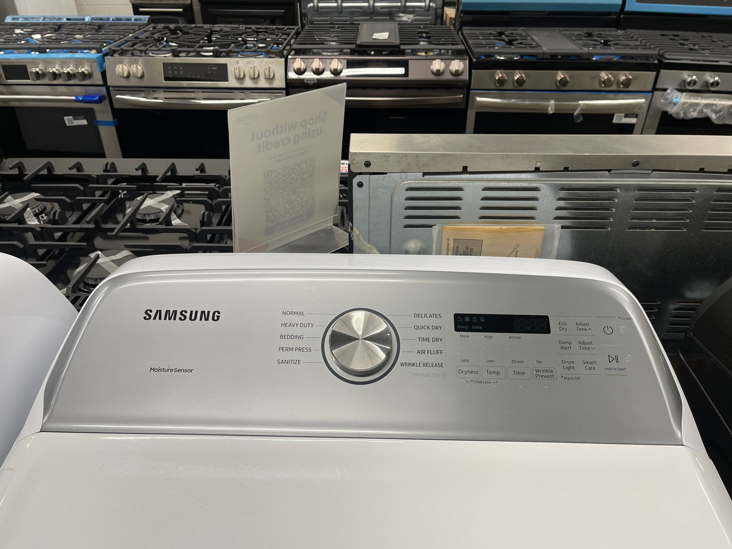 Samsung 5.0 cu. ft. Top Load Washer and 7.4 cu. ft. Electric Dryer
