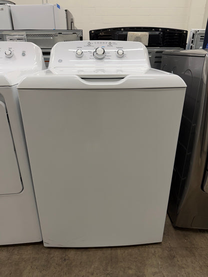 GE 4.2 cu. ft. Capacity Washer with Stainless Steel Basket Model#: GTW460ASJ5WW  and GE 7.2 cu. ft. Capacity aluminized alloy drum Electric Dryer

Model #:GTD42EASJWW