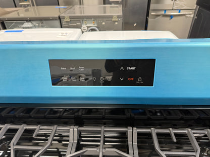 Frigidaire 30-in 5 burners 5.1-cu ft Freestanding Natural Gas Range in Stainless Steel-Model #FCRG306LAFB