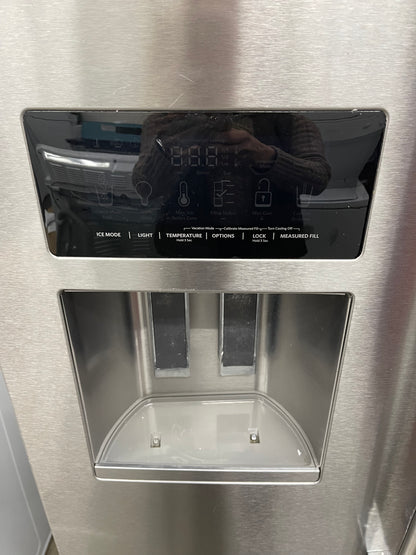 KitchenAid  KRFF507HPS
36 Inch Freestanding French Door Refrigerator with 26.8 cu. ft. Total Capacity, PrintShield Finish, ExtendFresh Temperature Management System, External Ice/Water Dispenser, Water Filtered, Star-K Certified, and ENERGY STAR : Stain