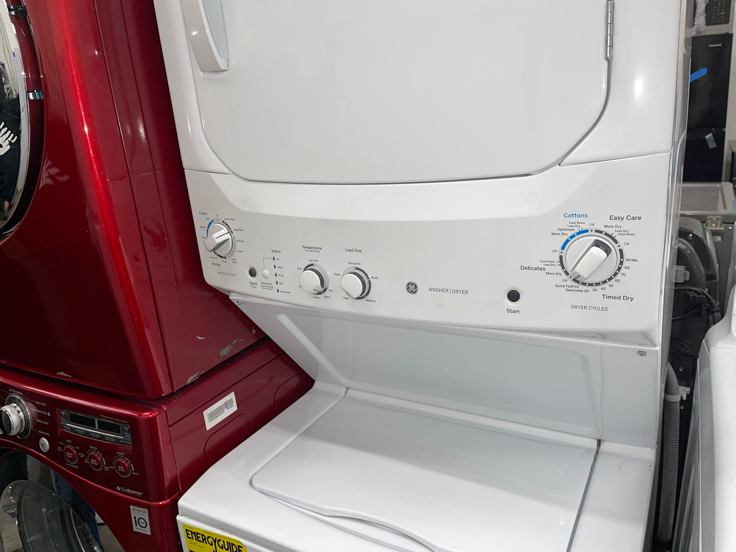 GE Unitized Spacemaker® ENERGY STAR 3.9 cu. ft. Capacity Washer with Stainless Steel Basket and 5.9 cu. ft. Capacity Electric Dryer

Model #:GUD27EESNWW