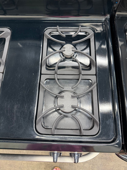 Frigidaire 30” Freestanding Gas Range – Model FFGF3053LSF