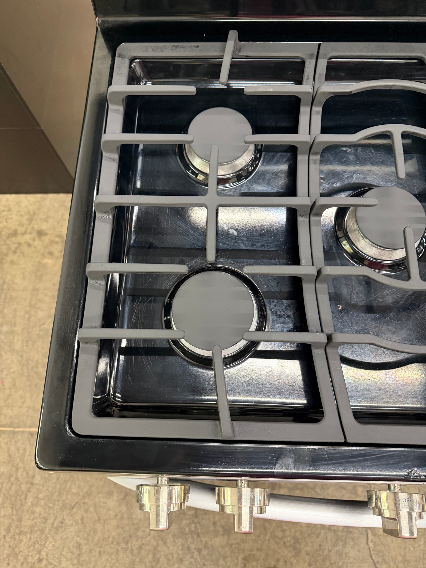 LG  LRG3081ST
30 Inch Gas Range with EvenJet Fan Convection, 20 Minute EasyClean® Mode, IntuiTouch Keypad, SuperBoil 17,000 BTU Burner, Large WideView™ Plus Window, 5 Sealed Burners, 5.4 cu. ft. Oven and Storage Drawer: Stainless Steel
