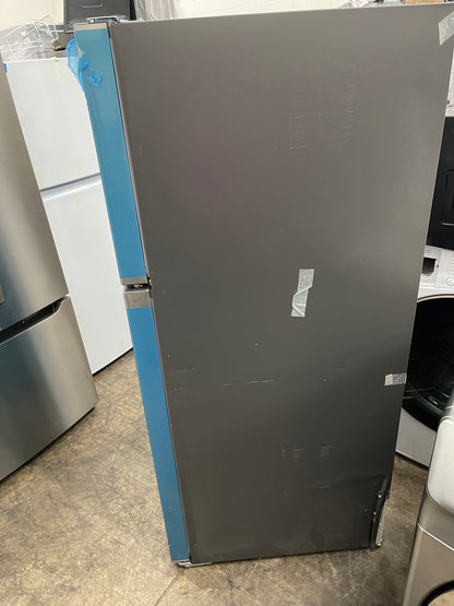 Frigidaire  20.0 cu. ft. Top Freezer Refrigerator in Stainless Steel