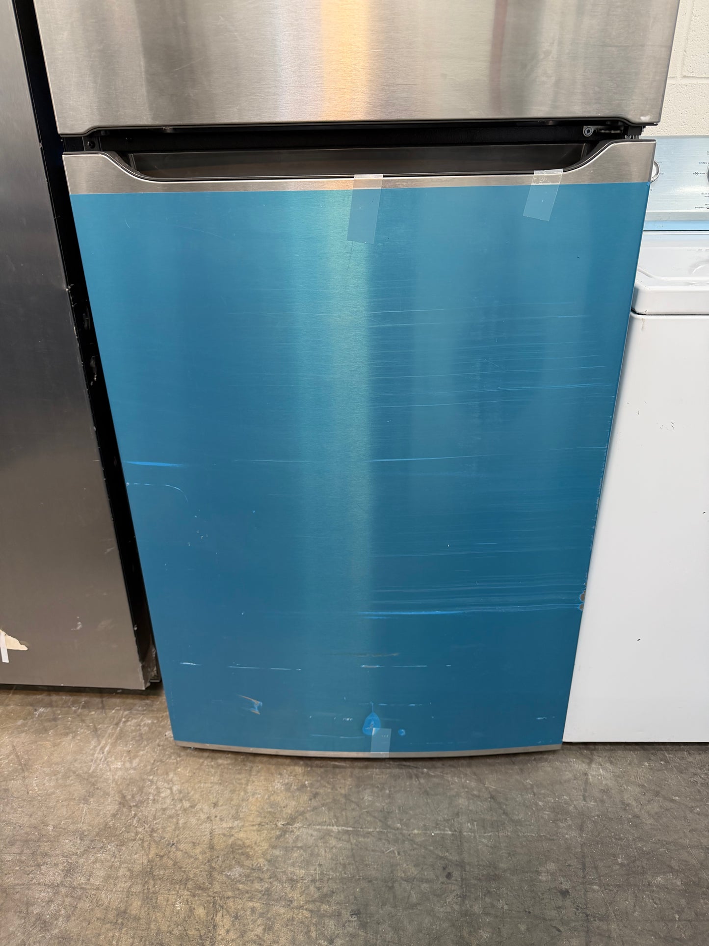 Frigidaire  20.0 cu. ft. Top Freezer Refrigerator in Stainless Steel