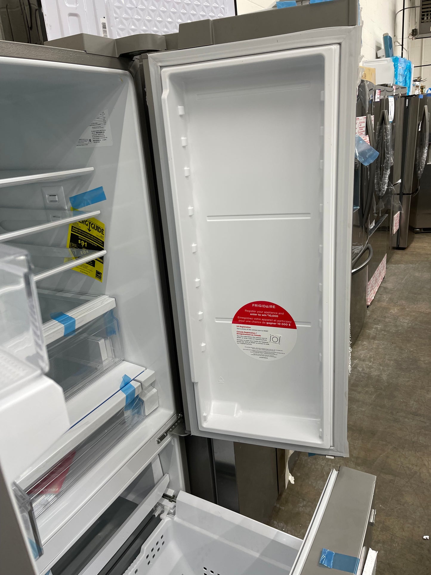 Frigidaire 28.8-cu ft 3-Door French Door Refrigerator With Ice Maker with Water Dispenser in Stainless Steel-Model #FRFN2813AF