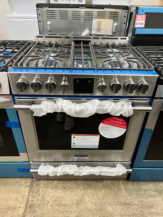 Frigidaire
Professional 30 in. 6 Burner Slide-In Gas Range in Stainless Steel with Air Fry and Total Convection -Model # PCFG3080AF