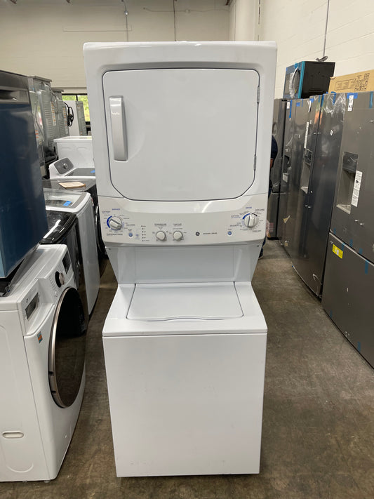 GE Spacemaker  GTUP270EMWW
27 Inch Electric Laundry Center with 3.3 cu. ft. Washer, 5.9 cu. ft. Dryer, 9 Wash Cycles, 4 Dry Cycles, Auto-Load Sensing and Cycle Status Lights