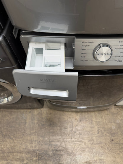 Maytag  MHW6630HC
27 Inch Front Load Washer with 4.8 cu. ft and Maytag  MED6630HC
27 Inch Electric Dryer with 7.3 Cu. Ft.