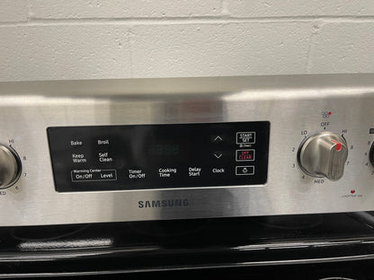 Samsung  NE59M4310SS
30 Inch Freestanding Electric Range with Flexible Cooktop, Dual Elements, Self-Clean, Warming Center, 5 Heating Elements, 5.9 cu. ft. Capacity, Storage Drawer and Sabbath Mode: Stainless Steel