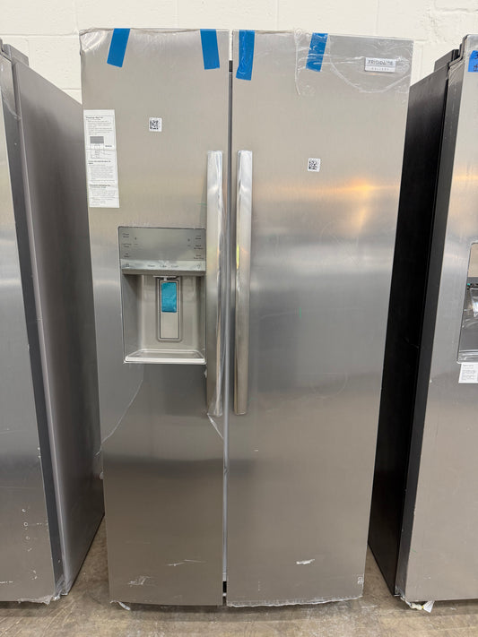 Frigidaire Gallery 22 Cu. Ft. 33" Standard-Depth Side-by-Side Refrigerator
GRSS2352AF  (04)