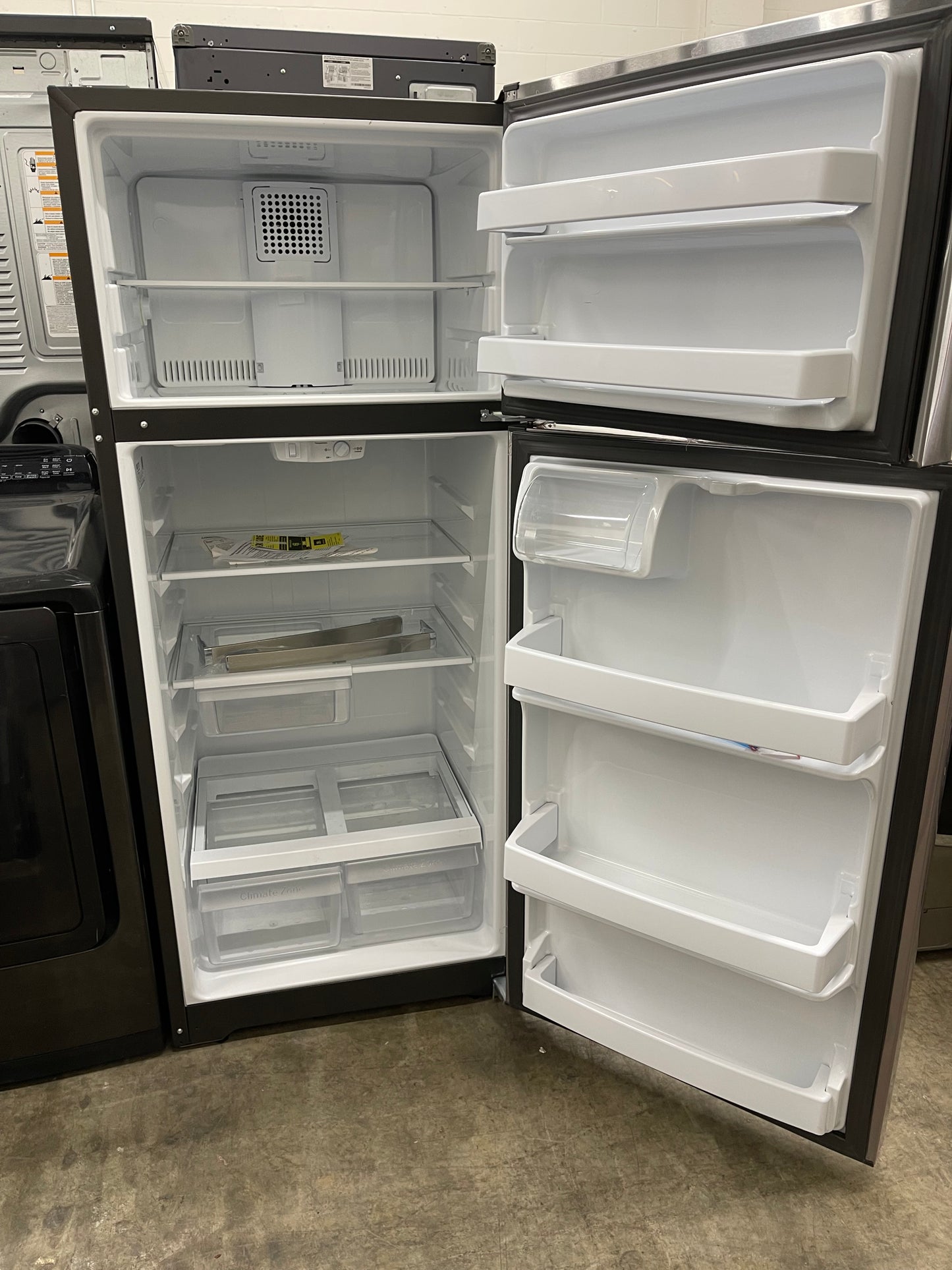 GE  GTS18HYNRFS
28 Inch Top Freezer Refrigerator with 17.5 Cu. Ft. Capacity, Edge-To-Edge Glass Shelves, Sliding Deli Drawer, Gallon Door Bin, Dairy Compartment, LED Lighting, Upfront Temperature Controls, Sabbath Mode, Frost Free, and Icemaker-Ready