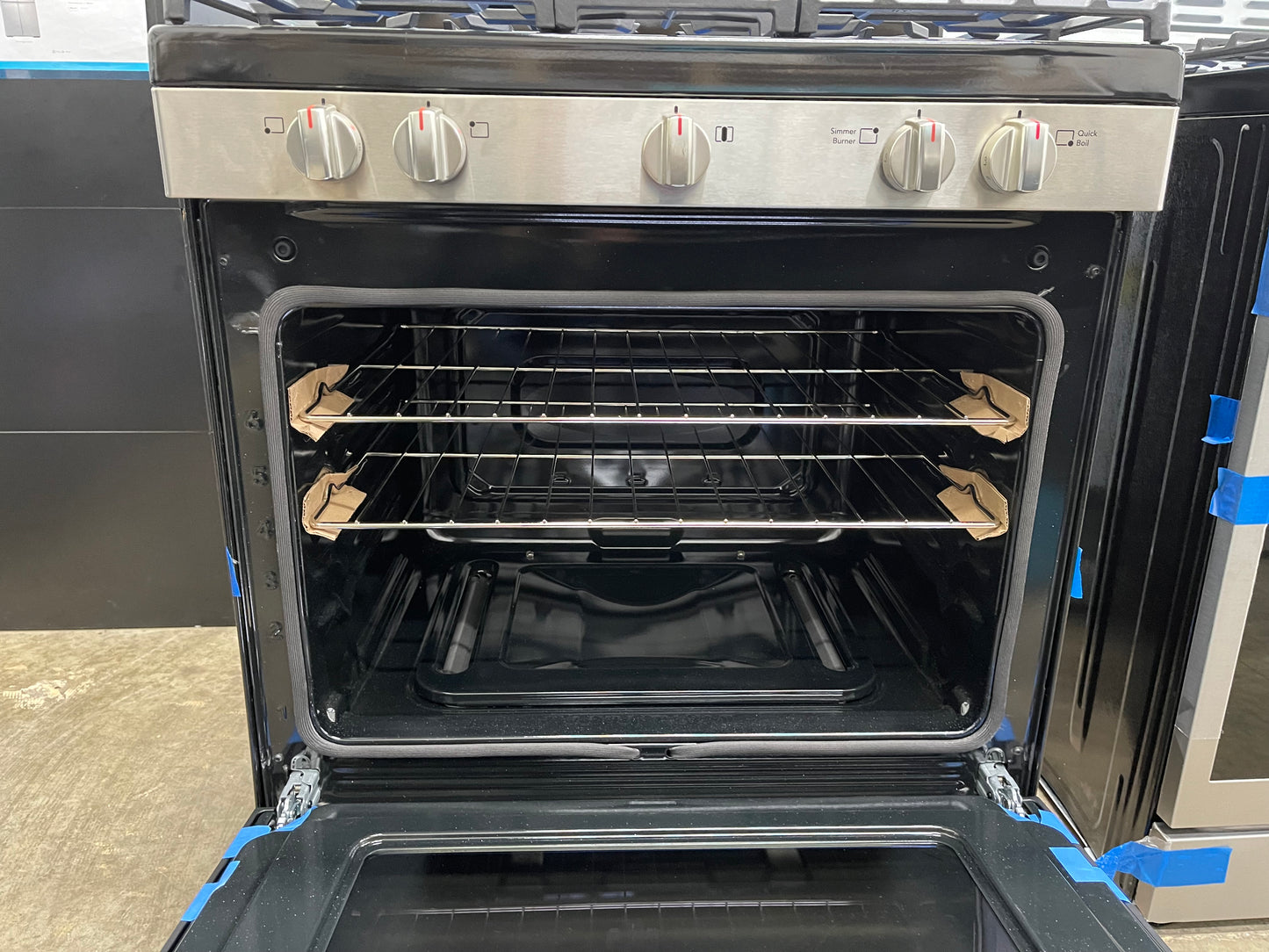 Frigidaire 30" Freestanding Gas Range in Stainless Steel