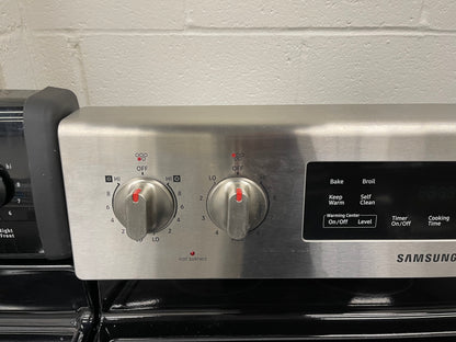 Samsung  NE59M4310SS
30 Inch Freestanding Electric Range with Flexible Cooktop, Dual Elements, Self-Clean, Warming Center, 5 Heating Elements, 5.9 cu. ft. Capacity, Storage Drawer and Sabbath Mode: Stainless Steel