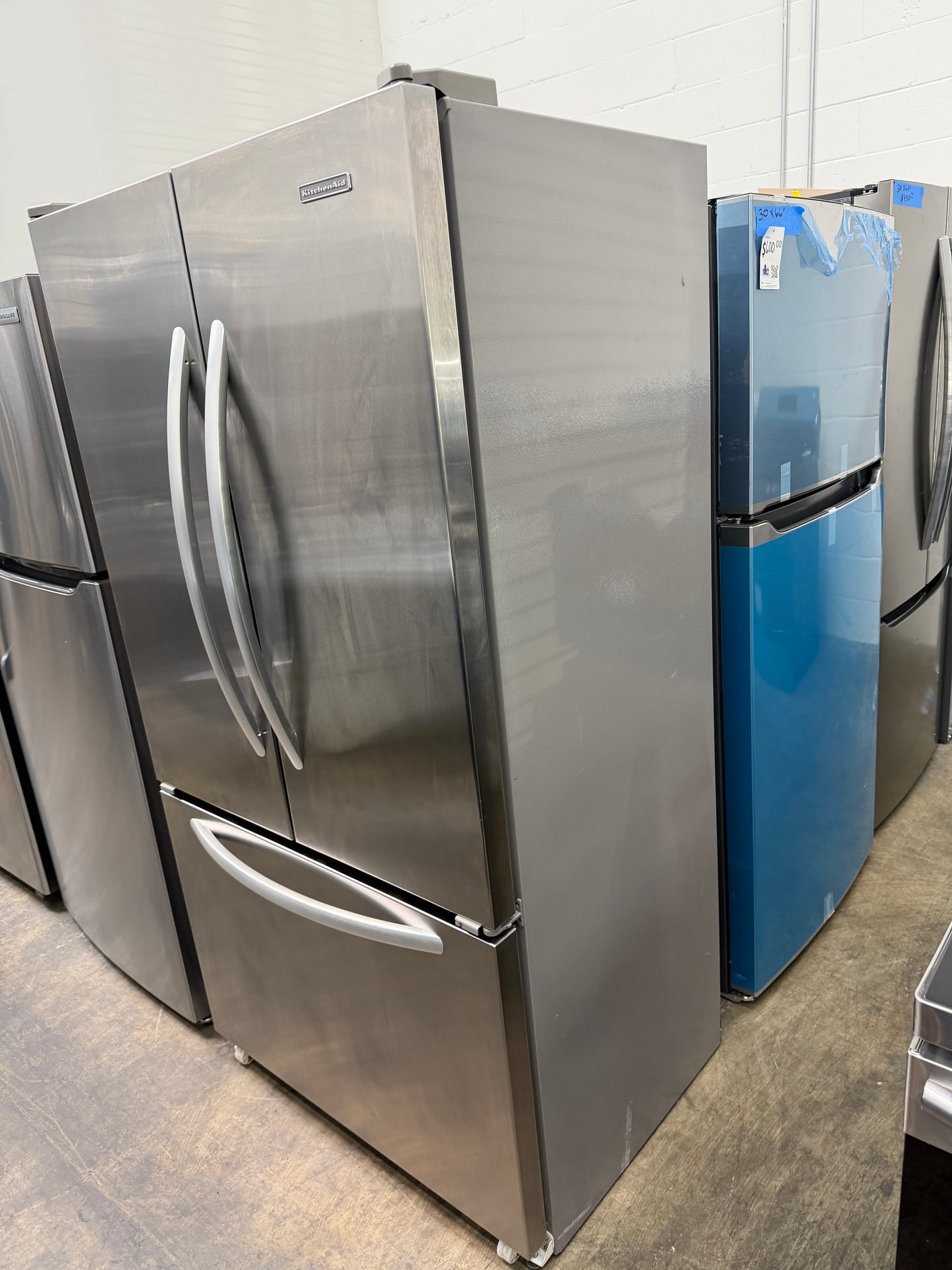KitchenAid 20 Cu. Ft. Bottom Freezer Refrigerator – Stainless Steel
Model: KBFS20EVMS4