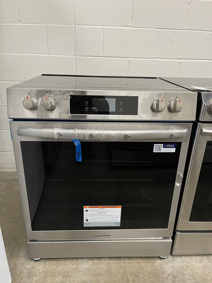 Frigidaire Gallery Series  GCFE3060BF
30 Inch Freestanding Electric Range with 5 Elements, 6.2 cu. ft. Total Convection Oven, Bridge Element, Steam+Self Clean, Storage Drawer, ADA Compliant, and Star-K: Stainless Steel