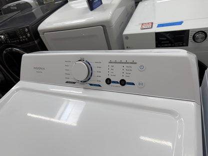 Insignia NS-TWM35W1 3.7 Cu. Ft. High Efficiency and Insignia- 6.7 Cu. Ft. Electric Dryer with Sensor Dry - White NS-TDRE67W1
