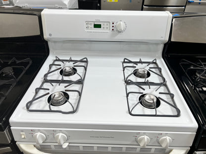GE 30" Free-Standing Gas Range in White-Model #:JGBP26WEA1WW
