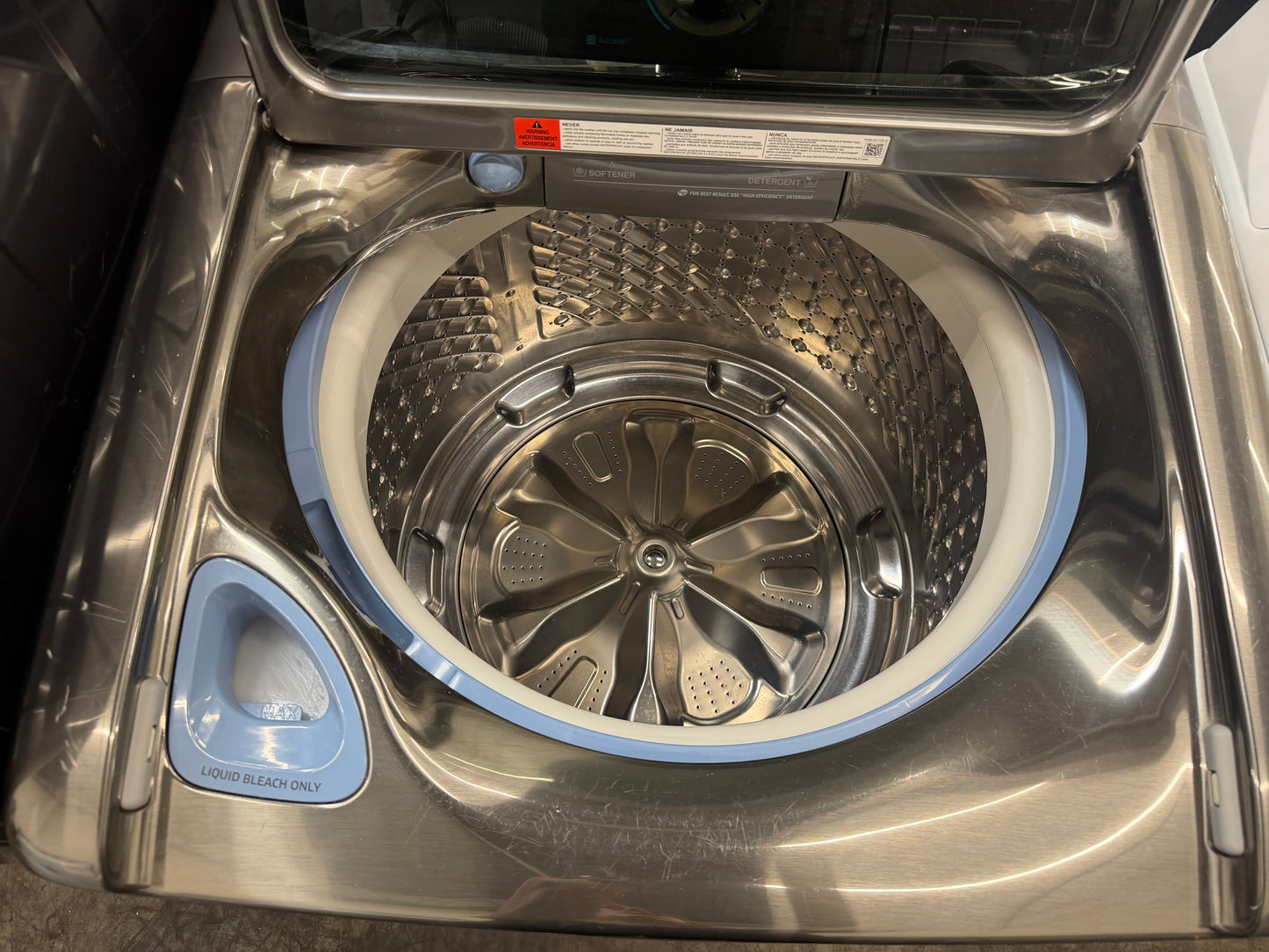 Samsung WA56H9000AP/A2 Top Load Washer – 5.6 Cu. Ft. Steam Washer