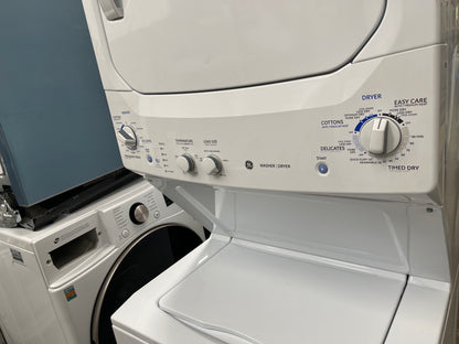 GE Spacemaker  GTUP270EMWW
27 Inch Electric Laundry Center with 3.3 cu. ft. Washer, 5.9 cu. ft. Dryer, 9 Wash Cycles, 4 Dry Cycles, Auto-Load Sensing and Cycle Status Lights
