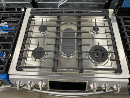 Samsung  NX58H9500WS
30 Inch Slide-In Gas Range with 5.8 cu. ft. True Convection Oven, Reversible Griddle, Self-Clean, Temperature Probe, Guiding Light Controls, 5 Sealed Burners, 18,000 BTU Center Burner, and Warming Drawer: Stainless Steel