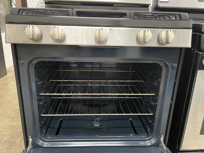 GE 30 in. 5.0-cu. ft. Freestanding Gas Range in Stainless Steel-Model #JGBS66REK3SS