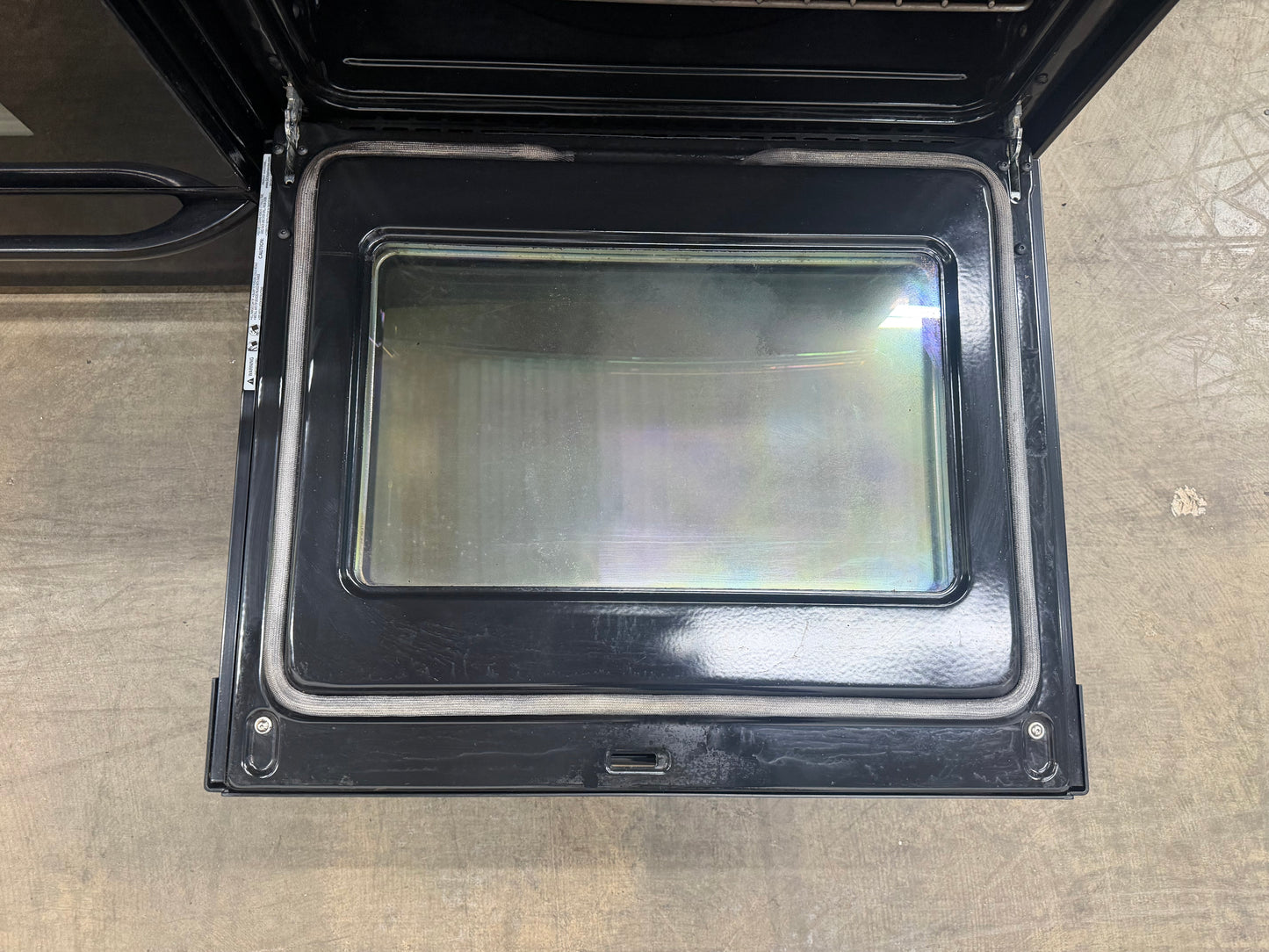 GE Profile PB915DT1BB 30”  Electric Range – Black