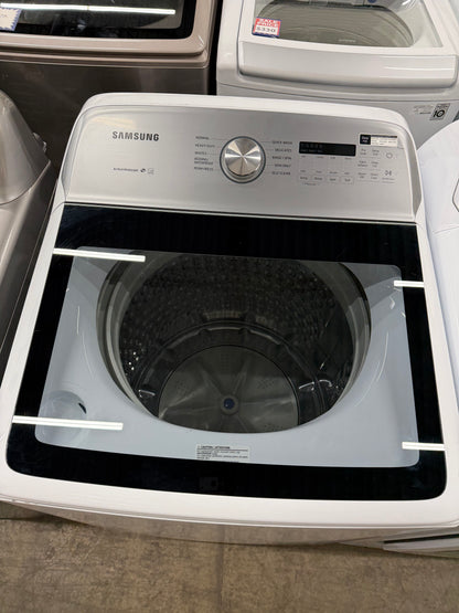 Samsung 5.4 cu. ft. Top Load Washer and 7.4 cu. ft. Electric Dryer
