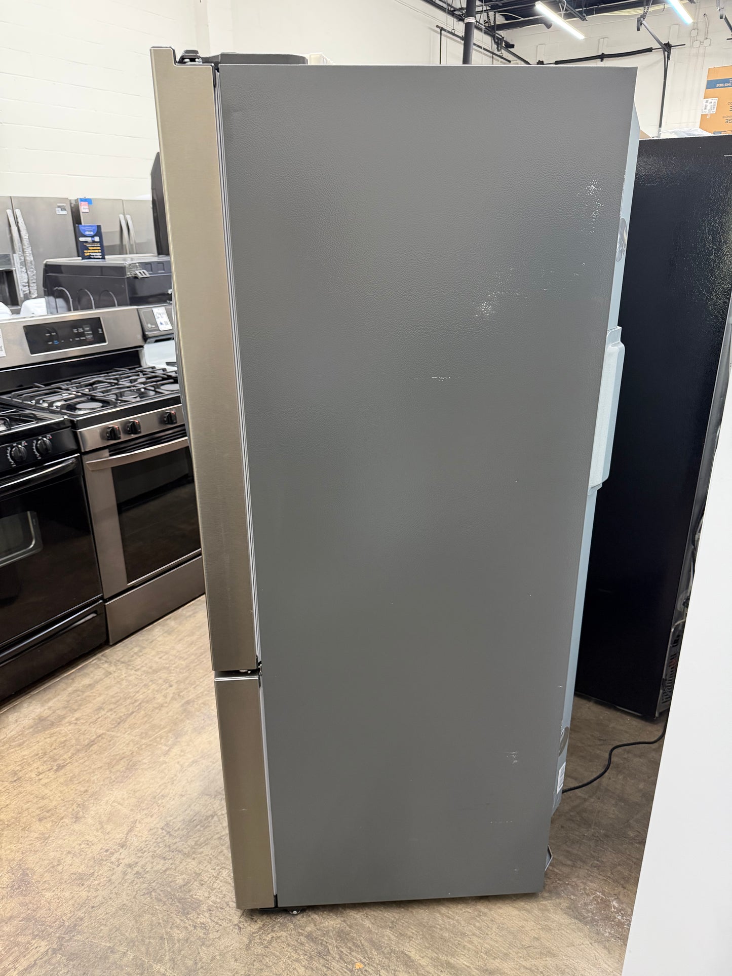 Frigidaire Gallery 20.0 Cu. Ft.
Standard-Depth French Door
Refrigerator
GRFN2023AF