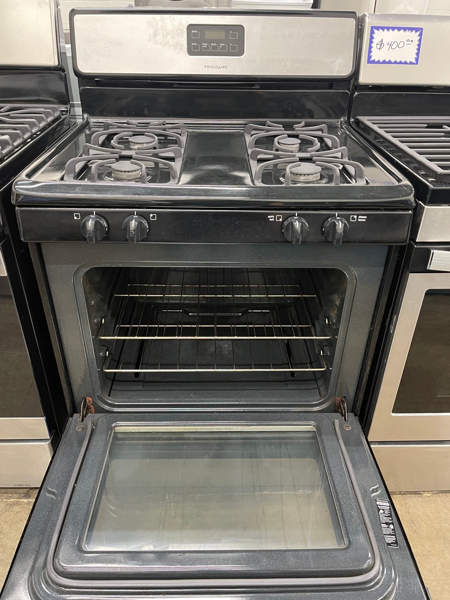 Frigidaire 30" Freestanding Gas Range in Stainless Steel