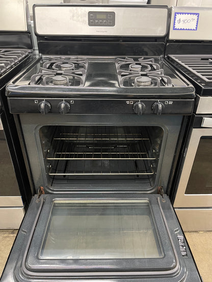 Frigidaire 30" Freestanding Gas Range in Stainless Steel