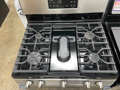 GE 30 in. 5.0-cu. ft. Freestanding Gas Range in Stainless Steel-Model #JGBS66REK3SS