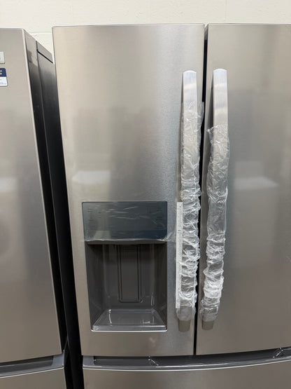 Frigidaire Gallery Series GRMC2273CF
36 Inch Counter-Depth French Door Refrigerator with 21.5 cu. ft. Capacity